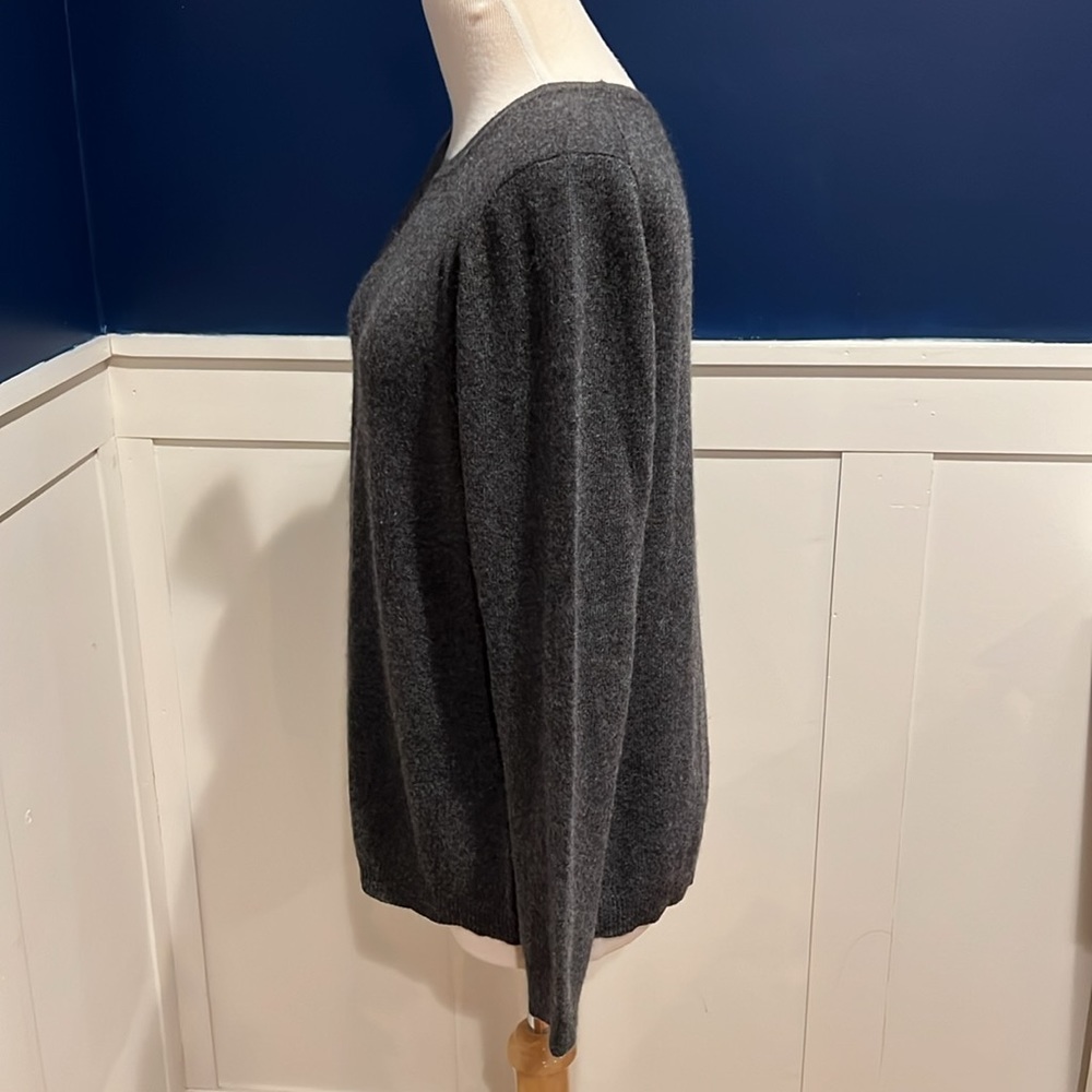 Cashmere sweater - Picture 3 of 4